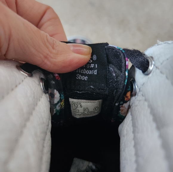 Vans Zipper High Top Sneakers Flowers - Picture 3 of 5